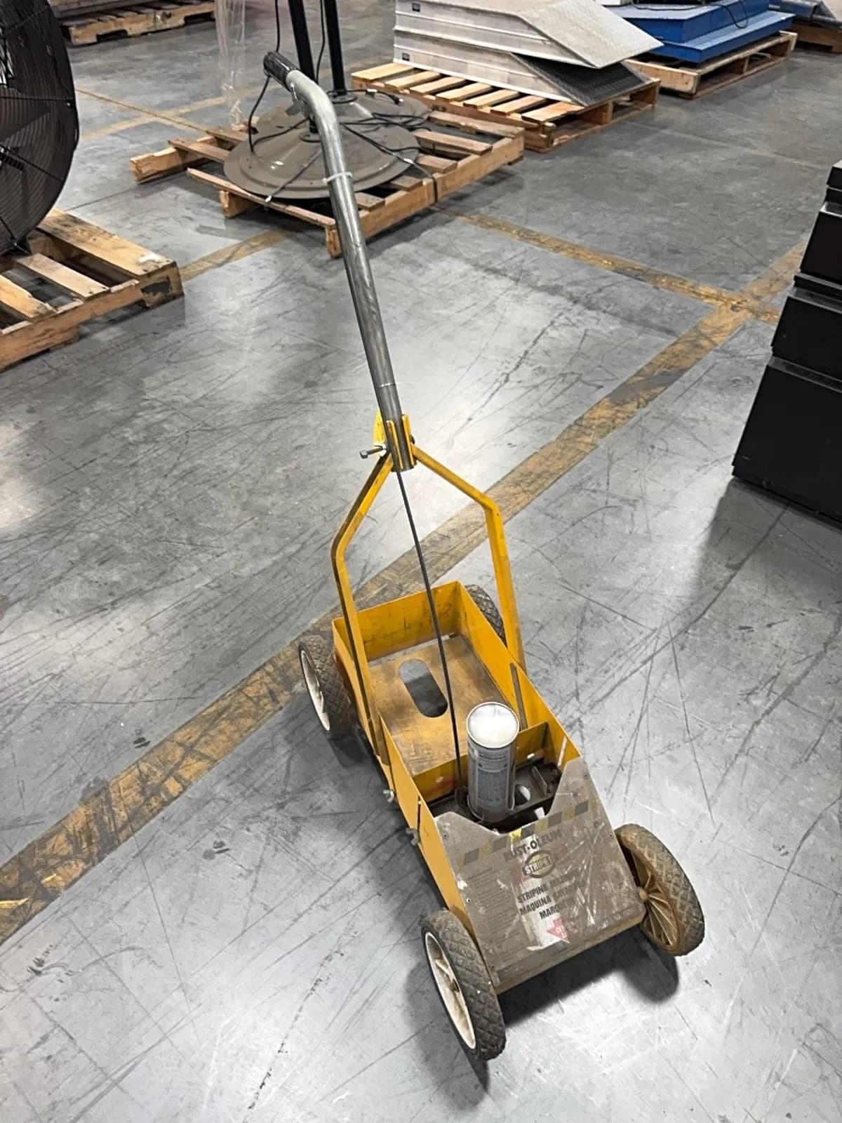 rust-oleum-striping-machine-e133c2