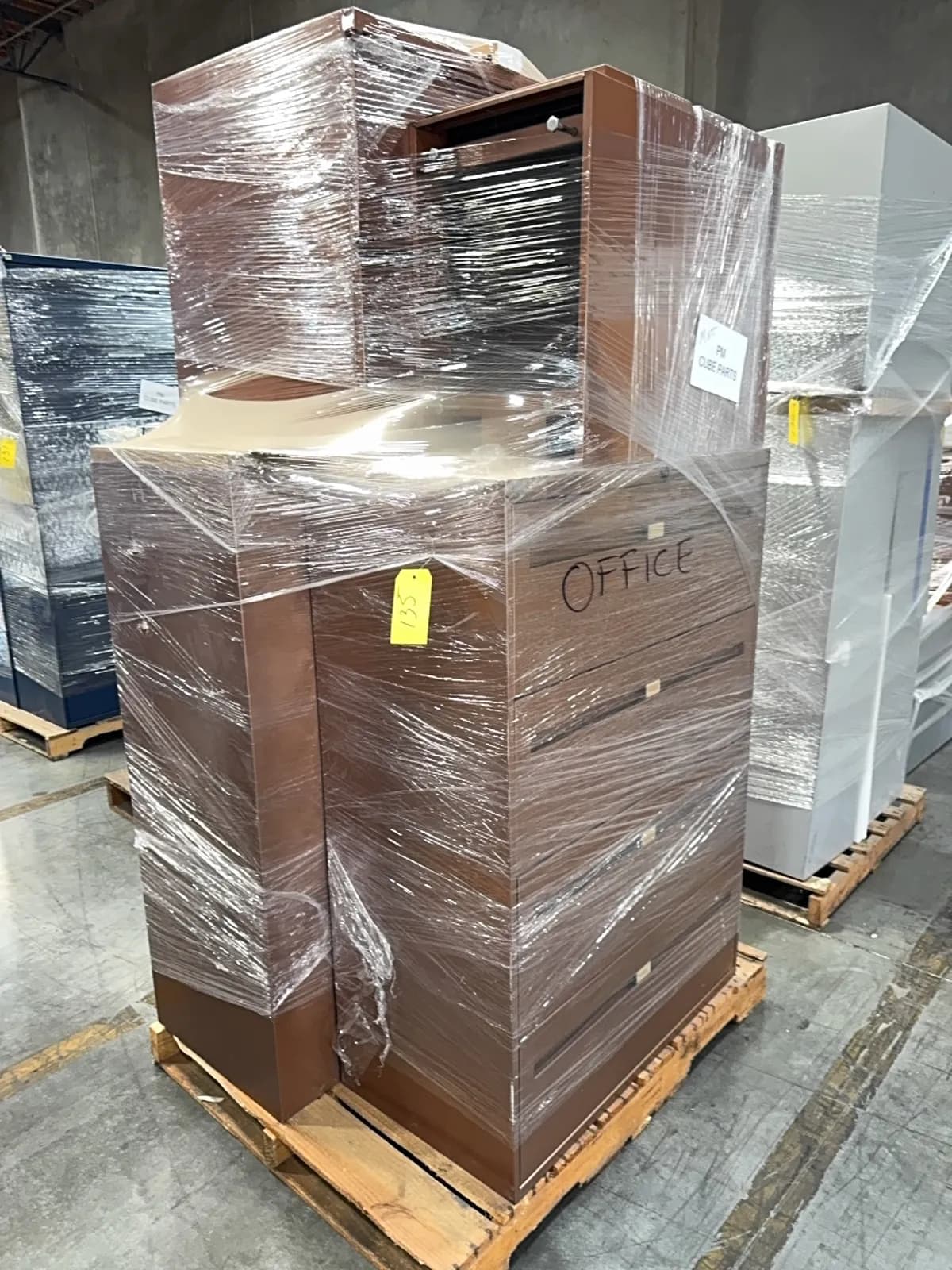 contents-of-pallet-assorted-filing-cabinets-a61886