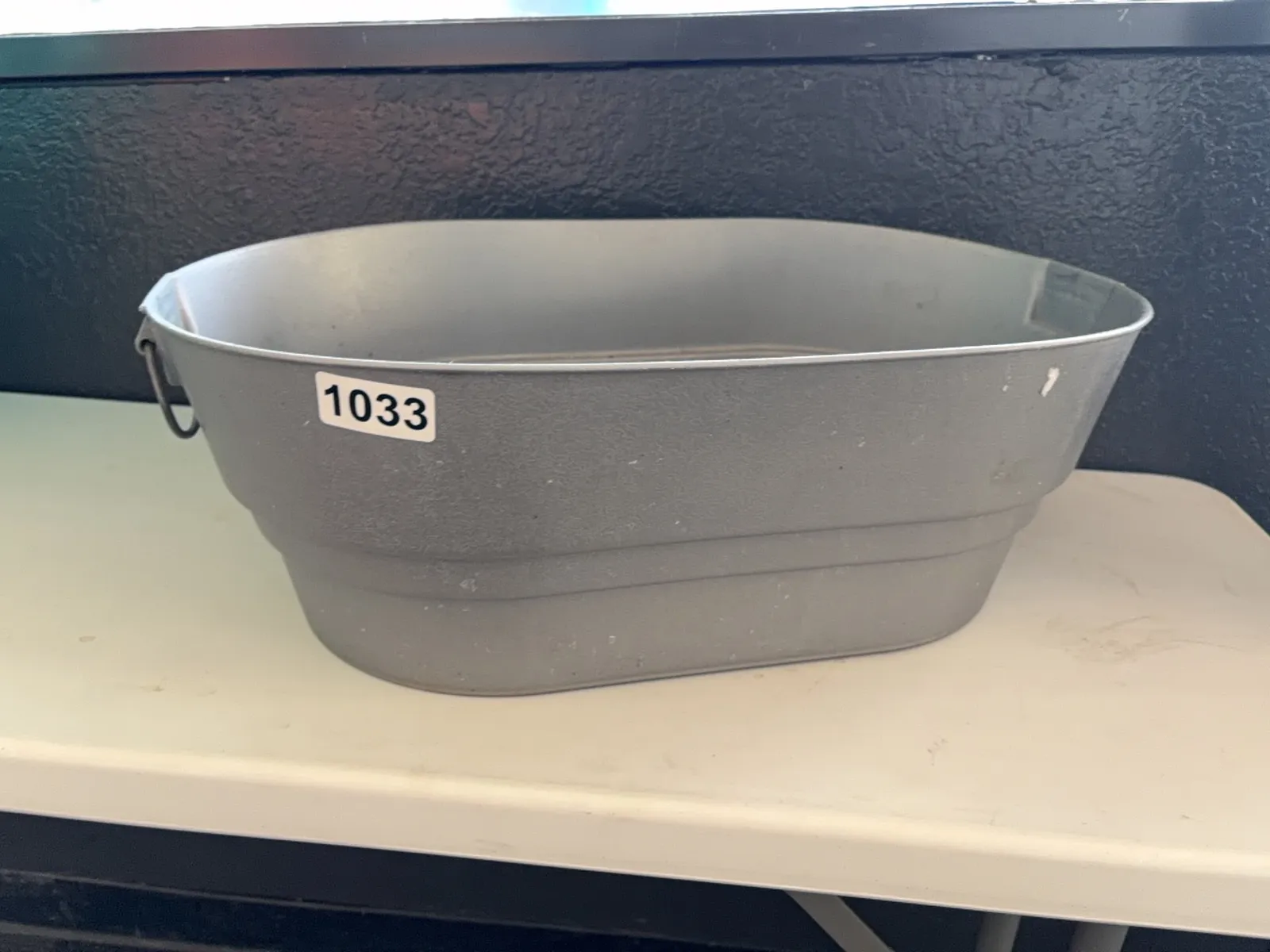 plastic-tub-with-handles-1438f6