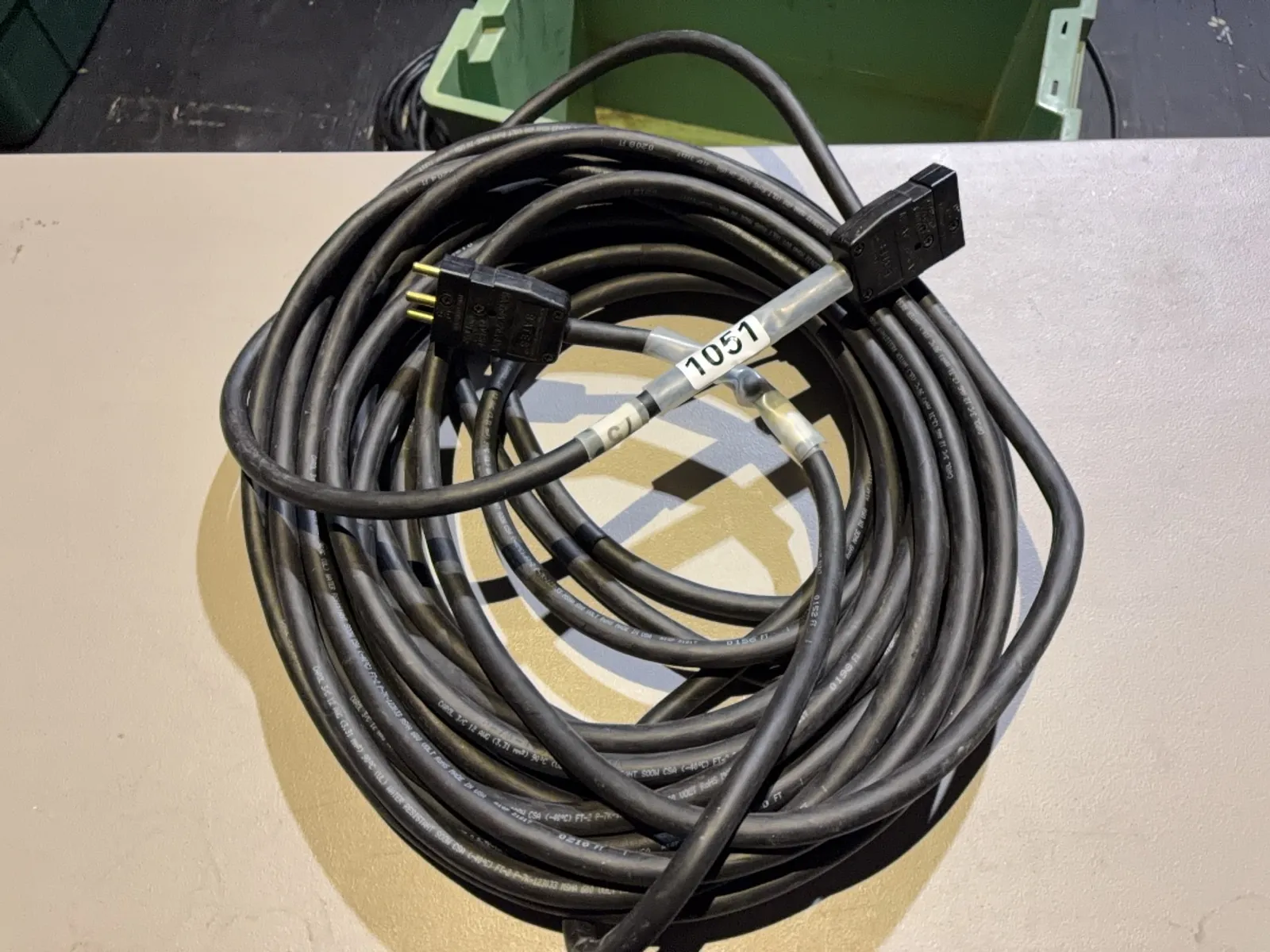 75-male-to-female-stage-lighting-cable-53b1e8