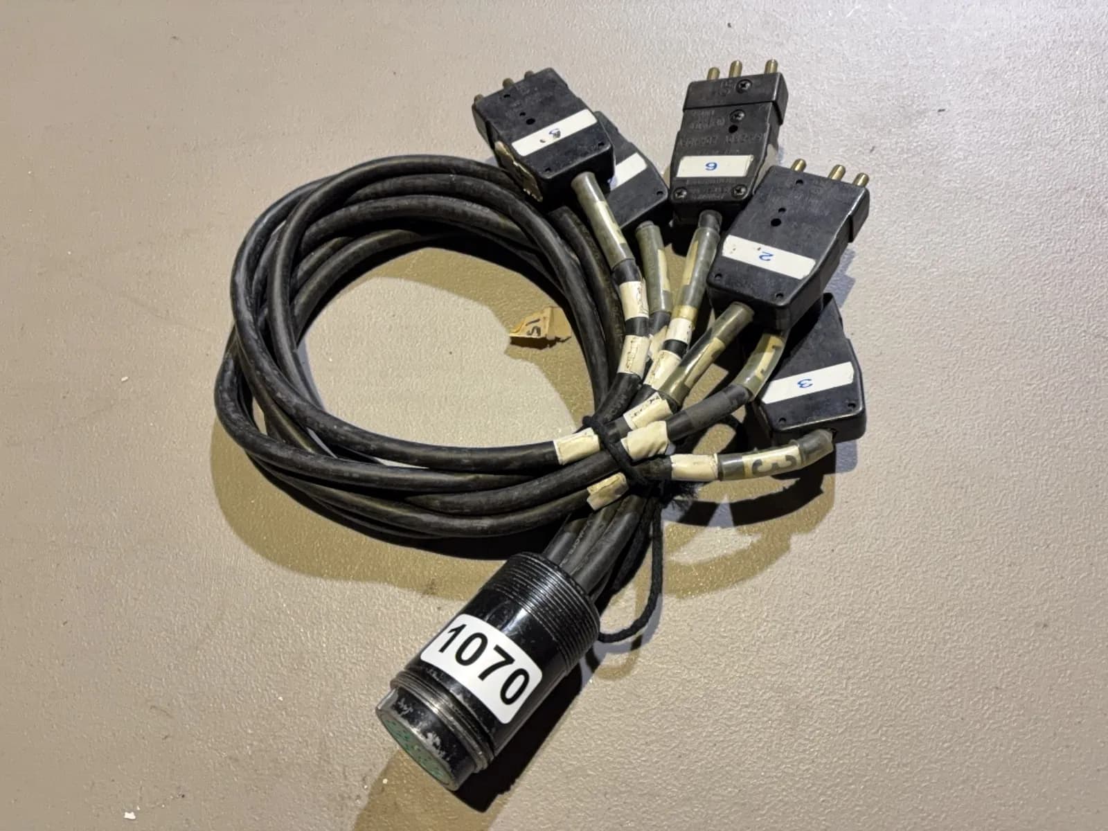female-socapex-to-6-3-pin-male-stage-lighting-connector-de895e