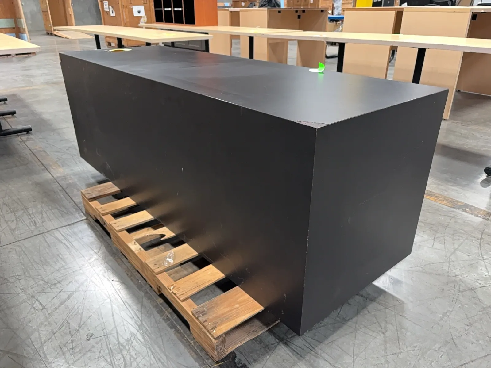 6-side-table-mqkb8y1t