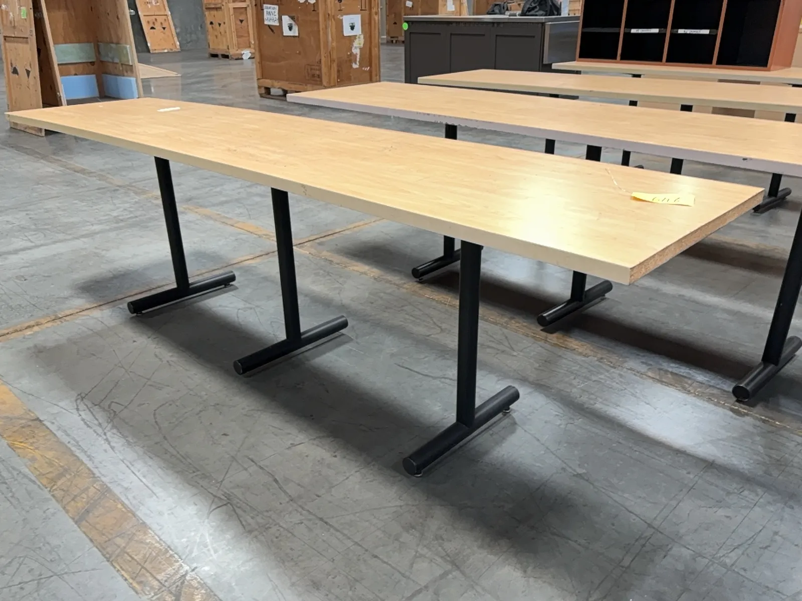 9-side-table-mqkb693a