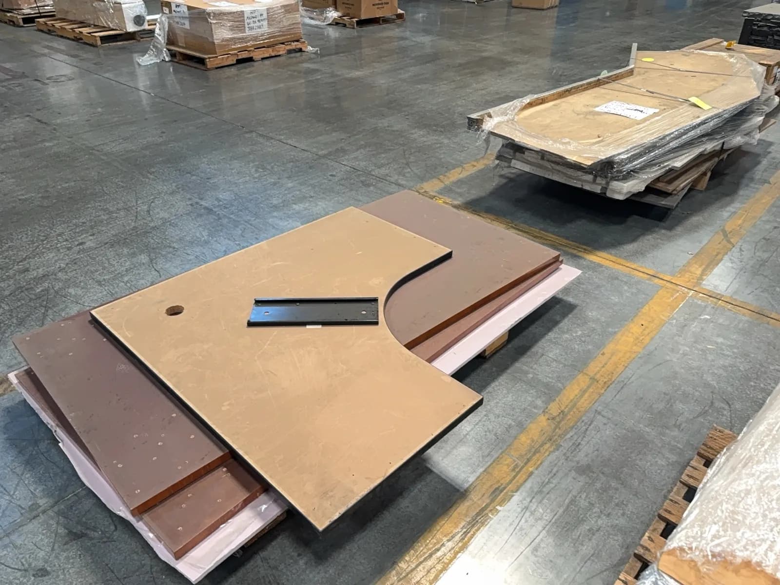 2-pallets-of-assorted-wood-counter-tops-384d14