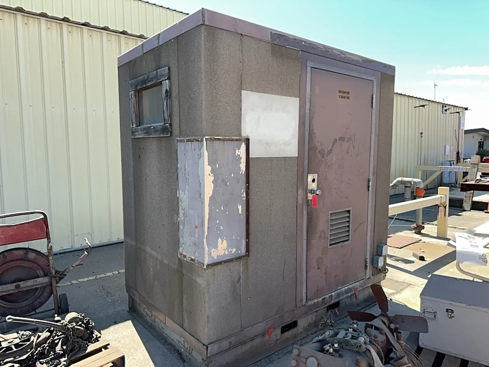 portable-office-adu-4b9912