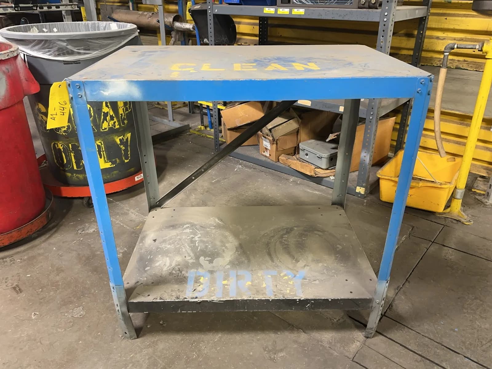 metal-table-mrmj35x9