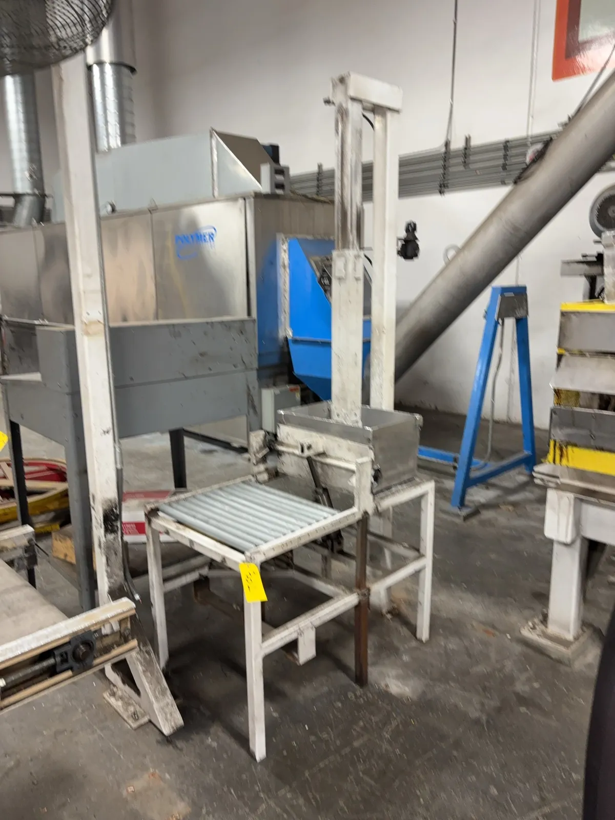 hydraulic-press-conveyor-table-mrjctryk