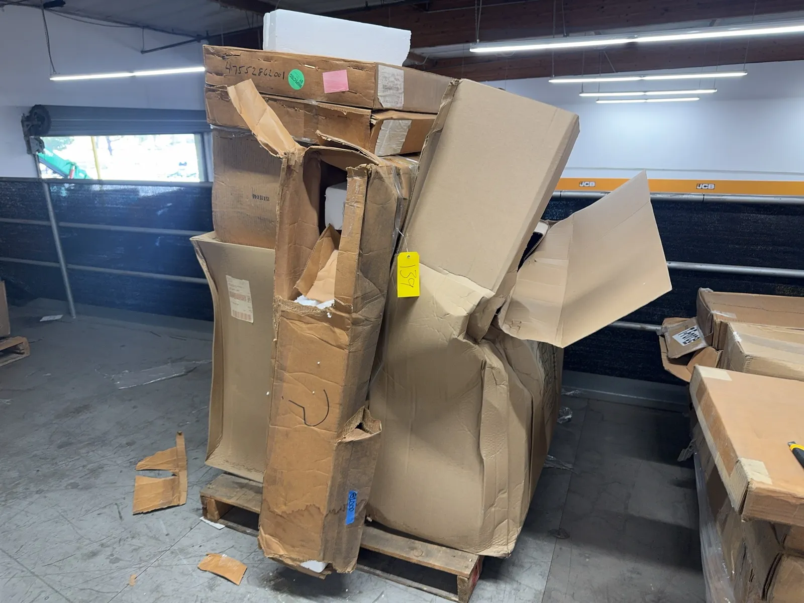 contents-of-pallet-club-car-parts-and-accessories-diamond-plate-tail-window-repair-and-more-8434f6