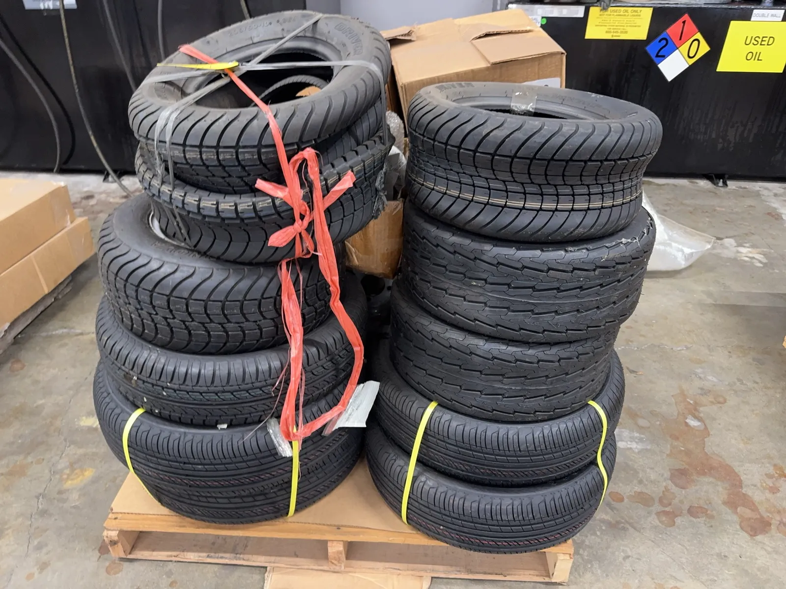 contents-of-pallet-assorted-golf-and-utility-cart-tires-and-more-091fc0