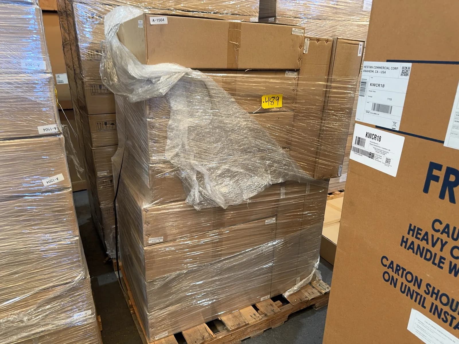 contents-of-pallet-assorted-oem-replacement-freezer-doors-z320366-mro5et0k