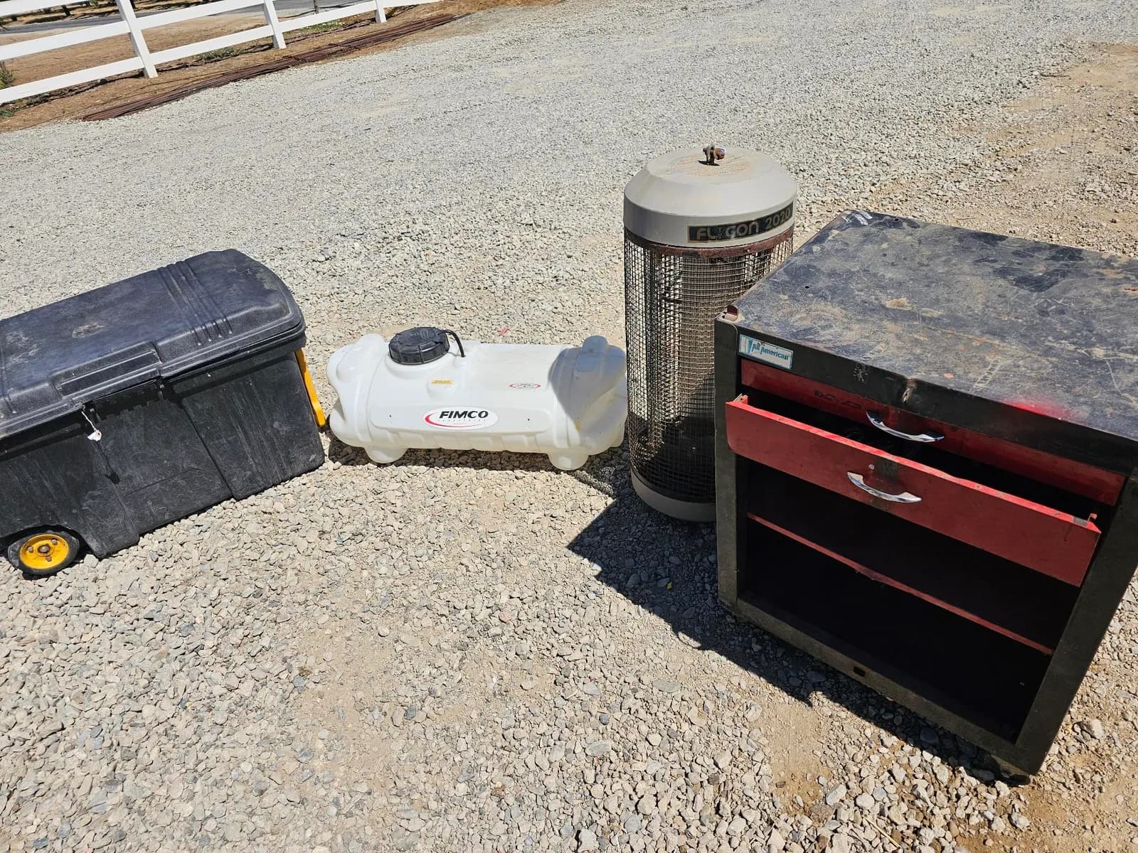 toolbox-utility-tank-heater-and-tool-chest-mrxsrmo5