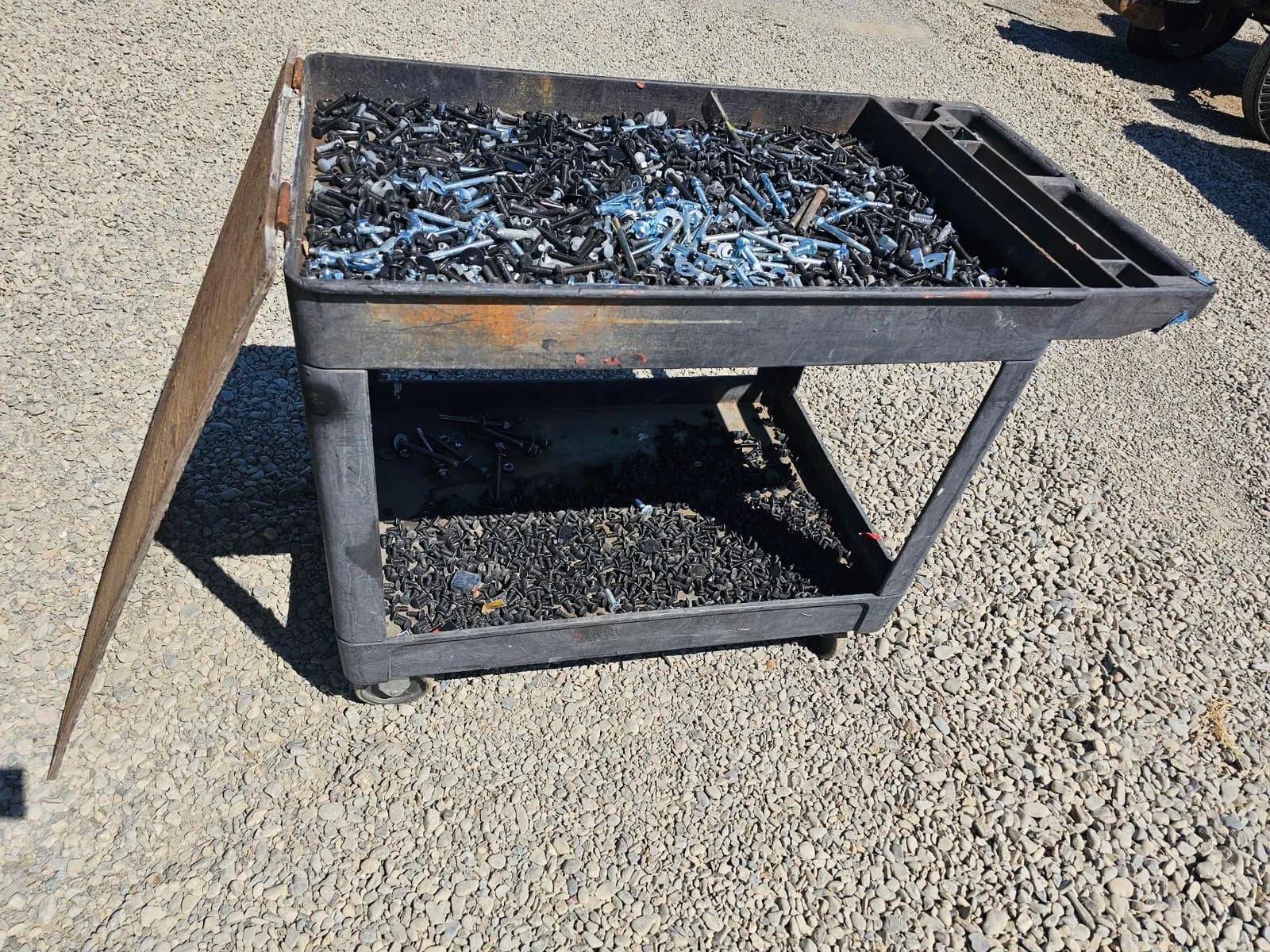 heavy-duty-tool-cart-with-assorted-hardware-and-fasteners-5f2e2a