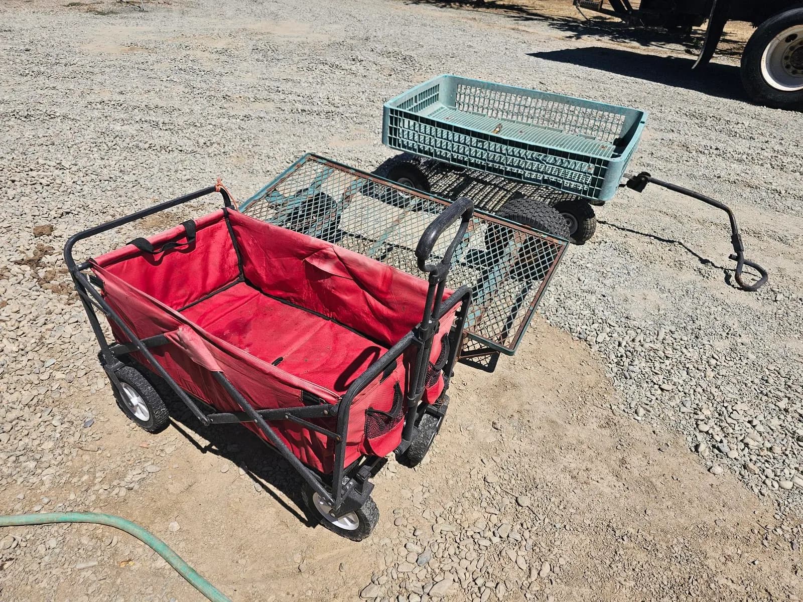 garden-carts-mry13s0t