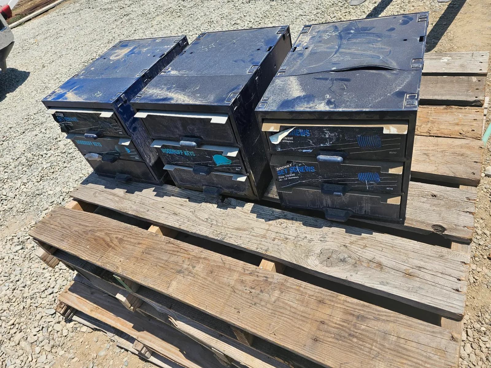 3-tool-organizers-bolts-mry2la0o