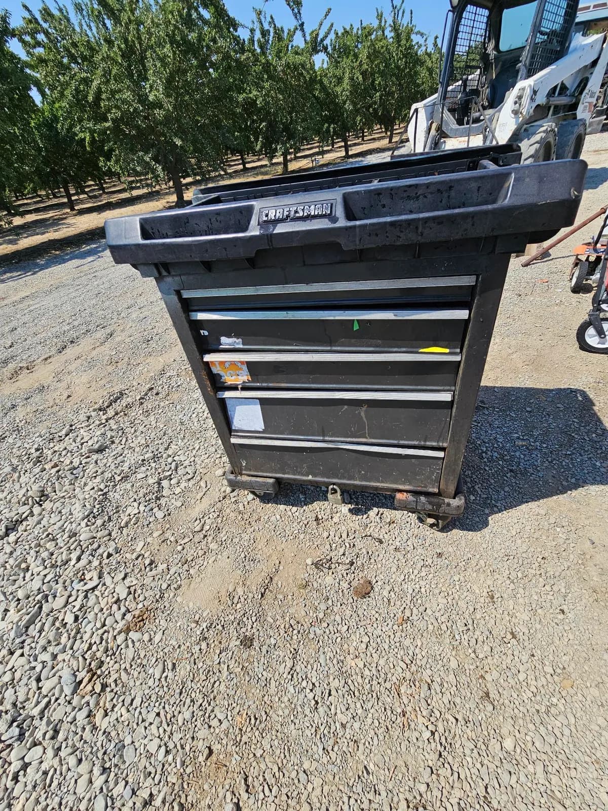 heavy-duty-rolling-tool-cart-with-multiple-drawers-027615
