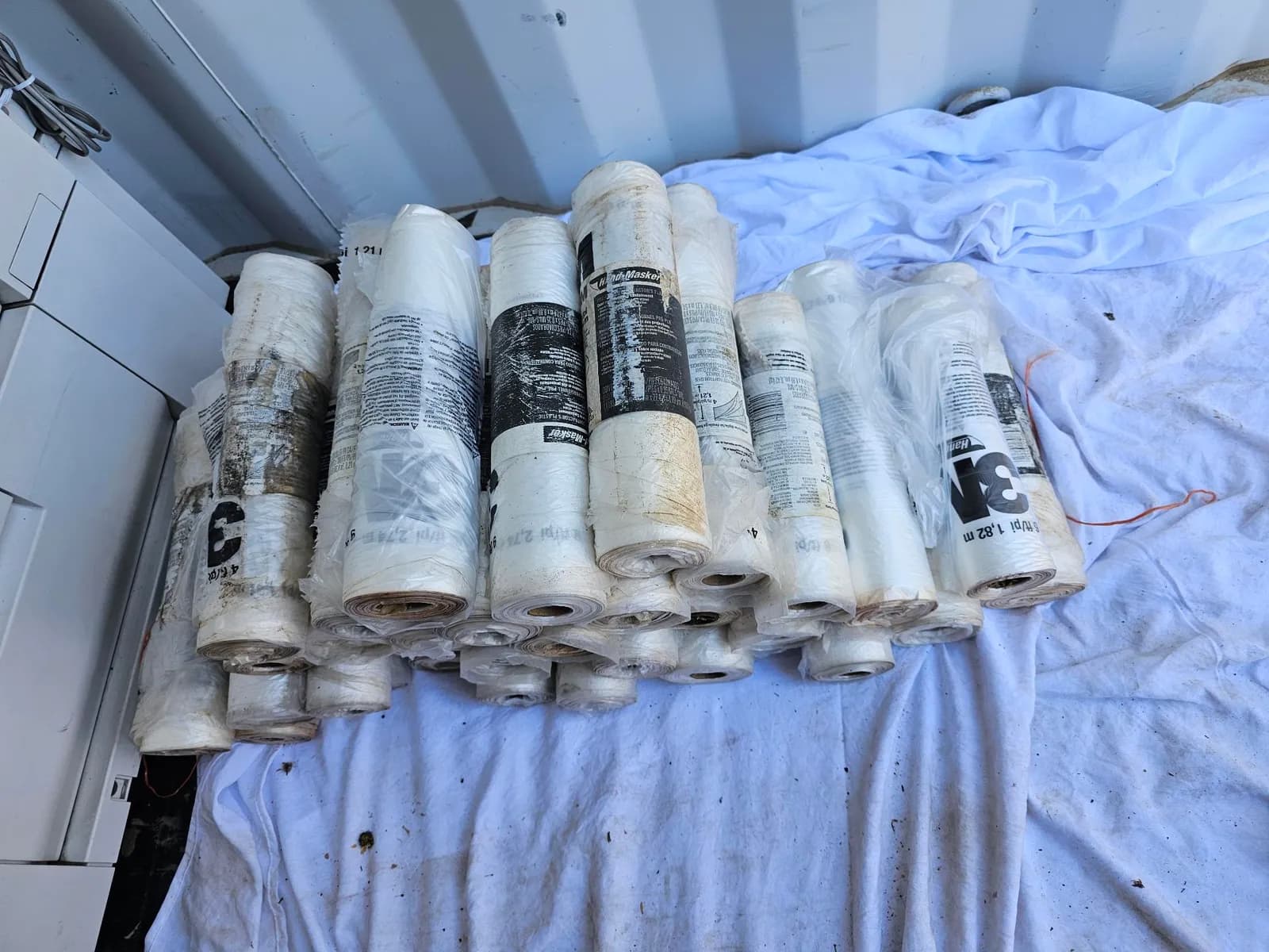 bulk-lot-painting-plastic-roles-af72c1