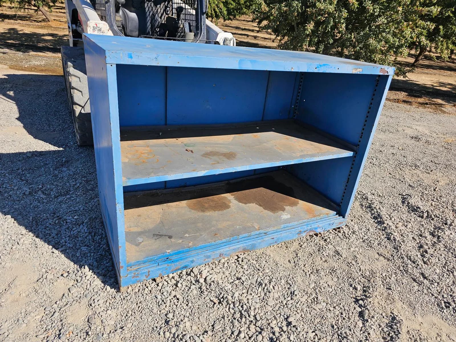 industrial-blue-metal-storage-shelf-unit-ccf36f