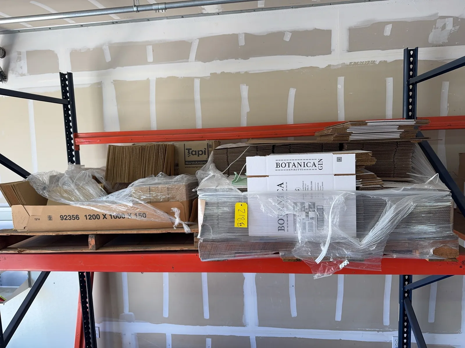 contents-of-2-pallets-spirits-boxes-and-cardboard-dividers-msduegfp