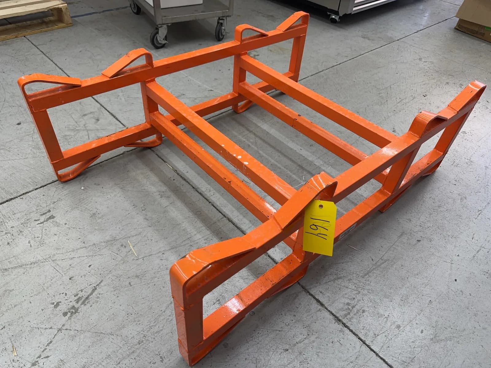 western-square-barrel-rack-090fc5