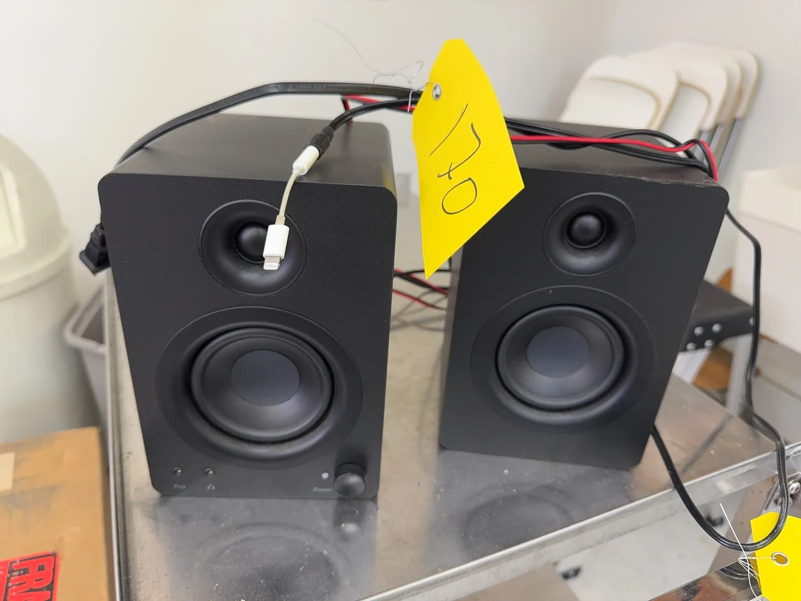 powered-miniature-speakers-5a9bfa