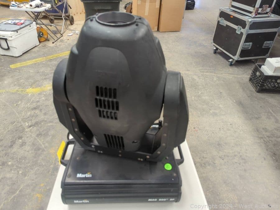 martin-mac-500-moving-head-light-556342