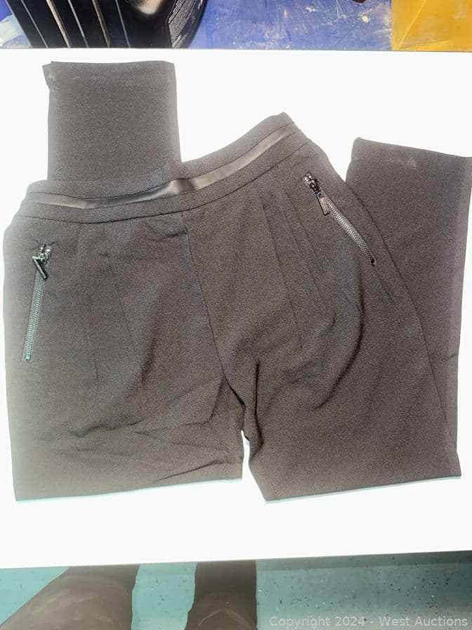 avon-mark-keeping-track-polyester-pants-622713