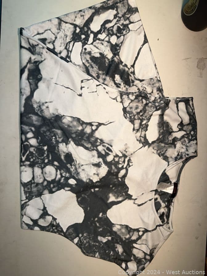 209-avon-mark-marble-t-shirt-dress-mkmwqt5z