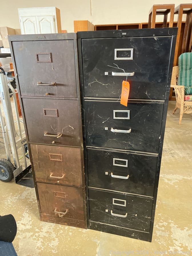 2-metal-filing-cabinets-557075