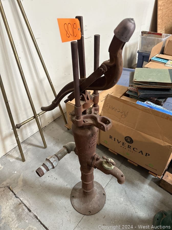 vintage-f-w-hoosier-pump-557141