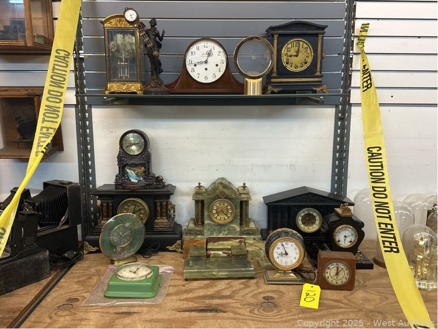 bulk-lot-vintage-clocks-622617