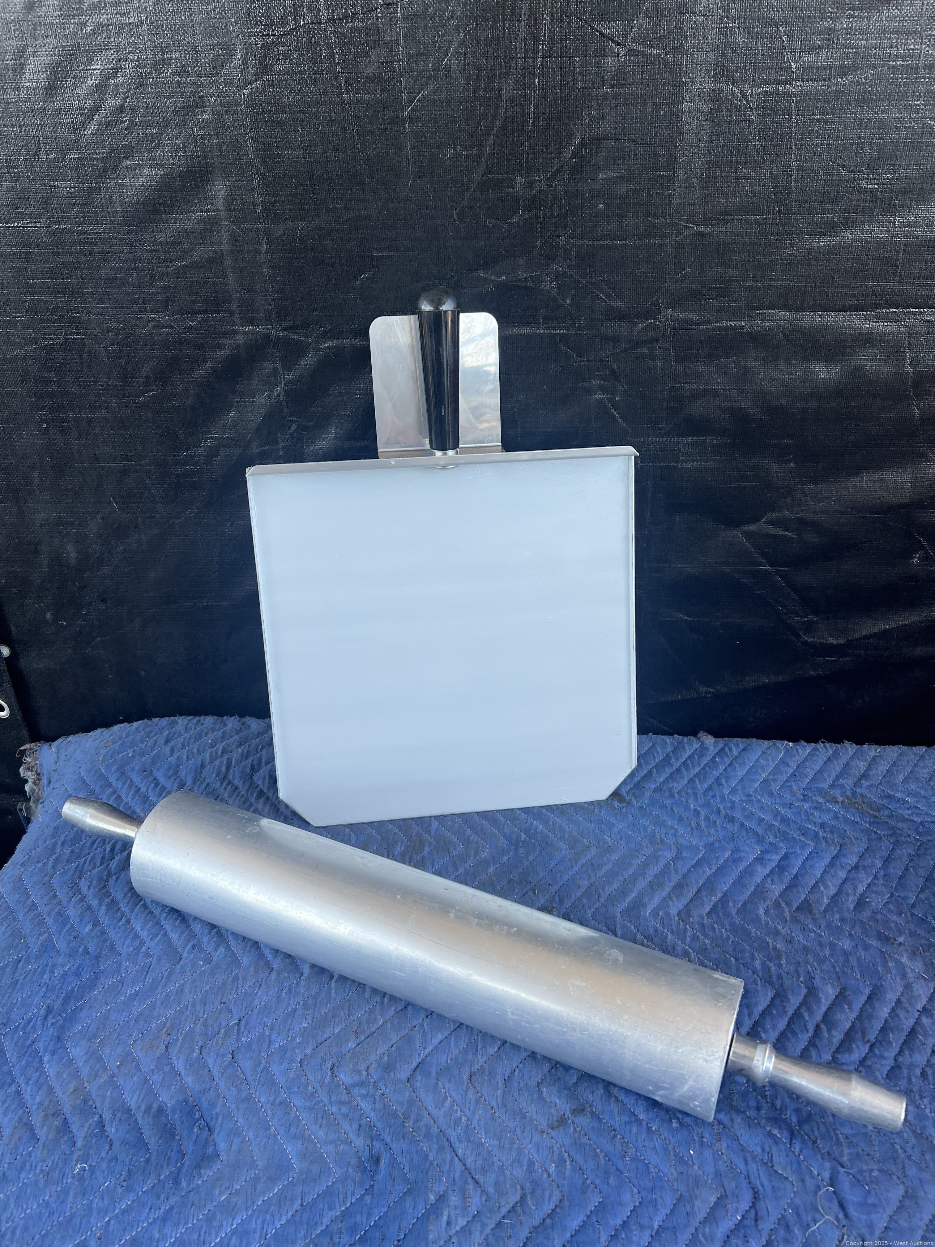 dough-roller-paddle-590330