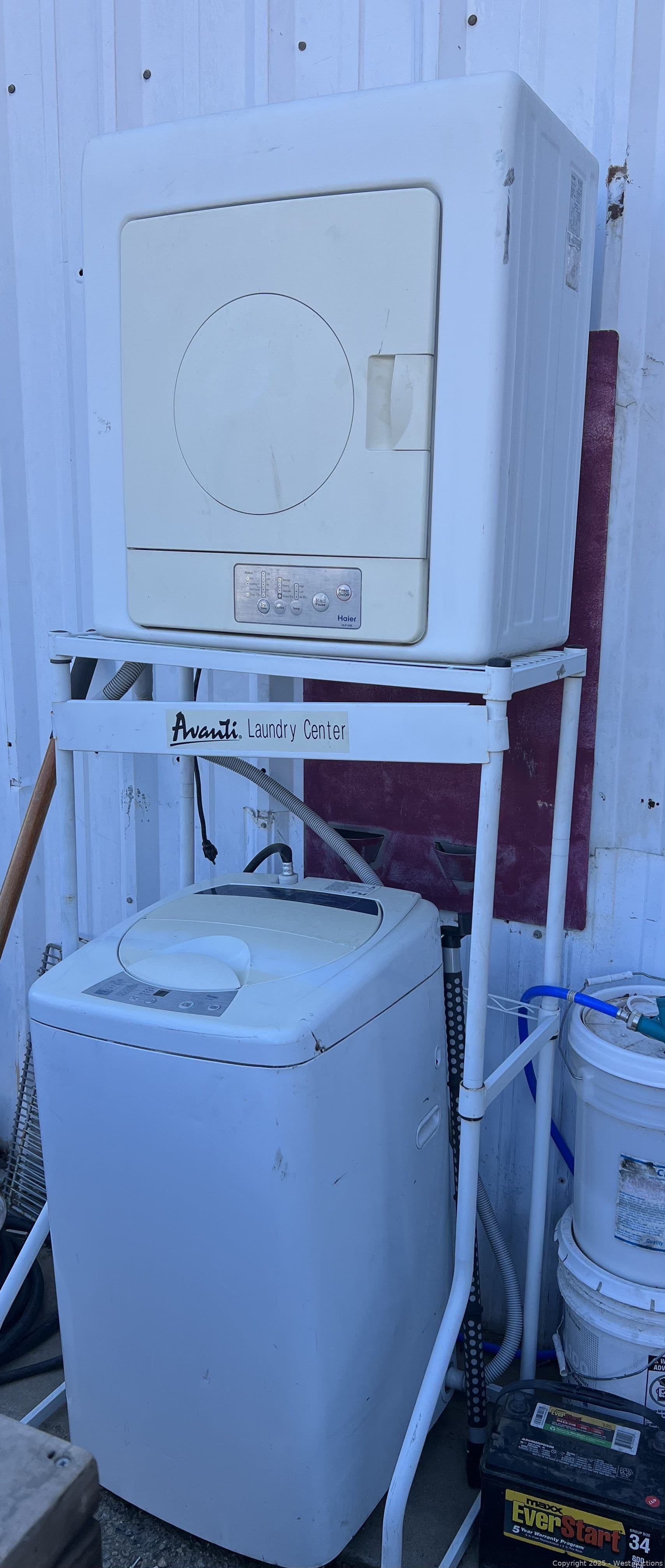 haier-studio-washer-and-dryer-590157