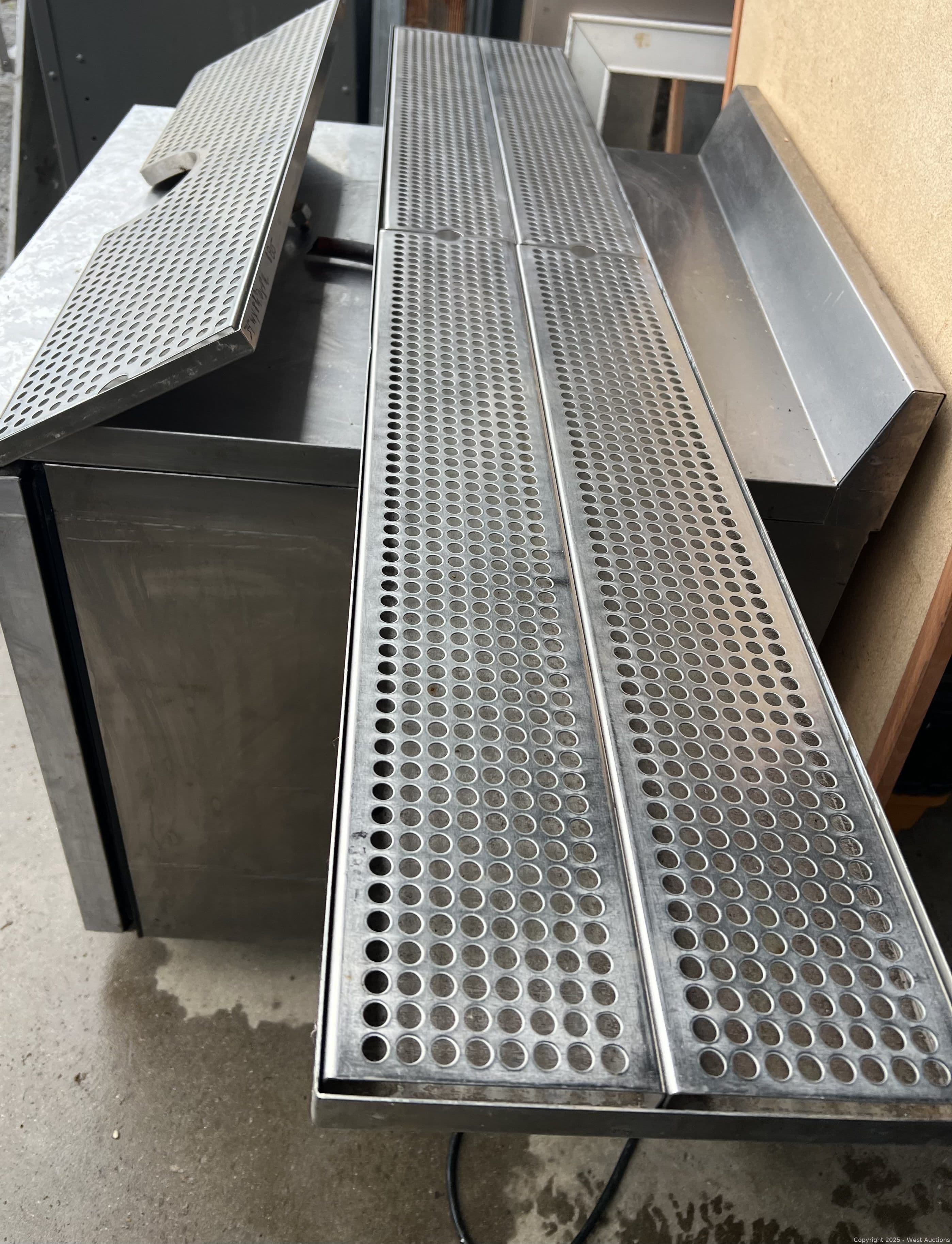 2-beer-draft-drain-trays-590254