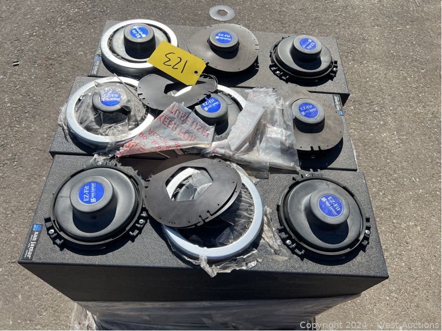 contents-of-pallet-3-san-jamar-ez-fit-cup-dispensers-555999