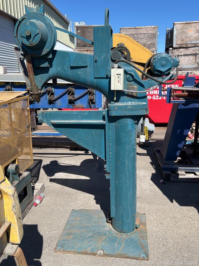 chicago-rivet-machine-co-140-riveter-556001