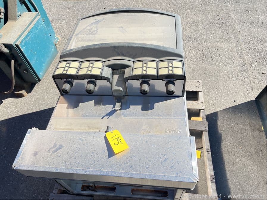 lancer-flavor-select-drink-dispensing-machine-556007