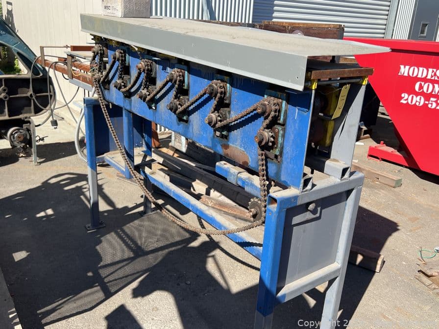 steel-roll-forming-machine-556005