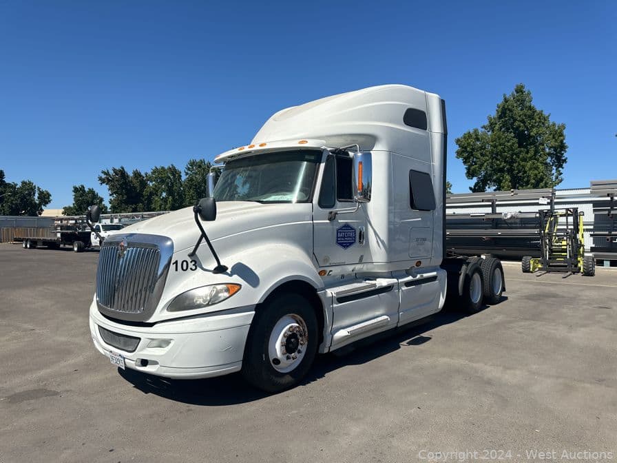 2015-international-prostar-tractor-truck-555979