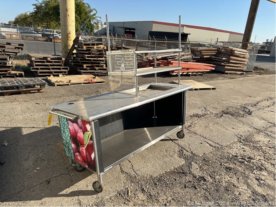 stainless-steel-prep-table-559656