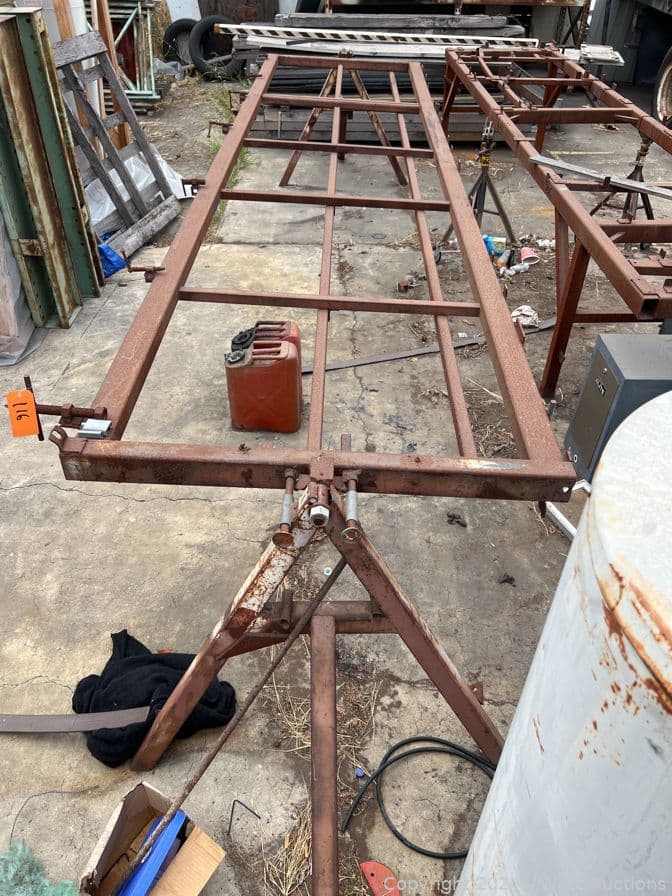 handmade-rotisserie-welding-work-table-561655