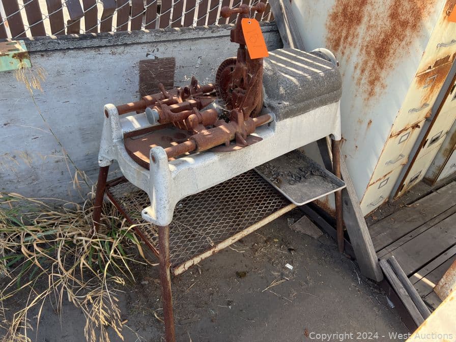 ridgid-535-pipe-threader-561622