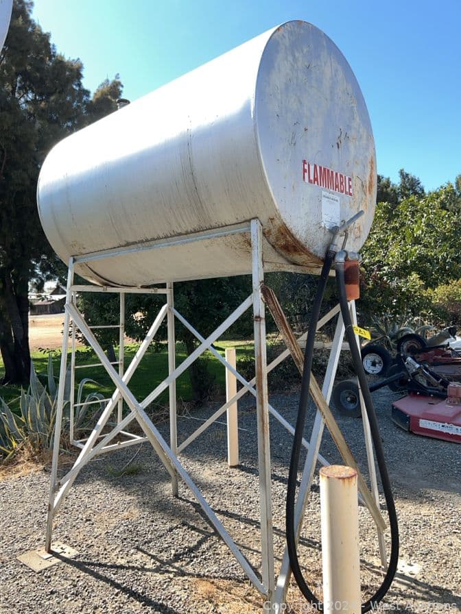 standing-gasoline-tank-560807