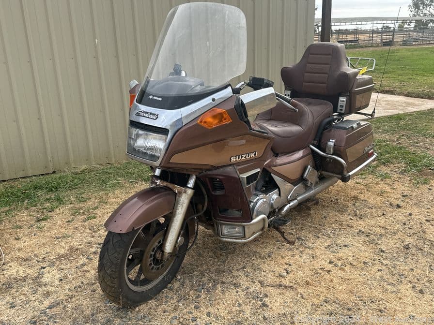 1986-suzuki-cavalcade-lx-motorcycle-568469