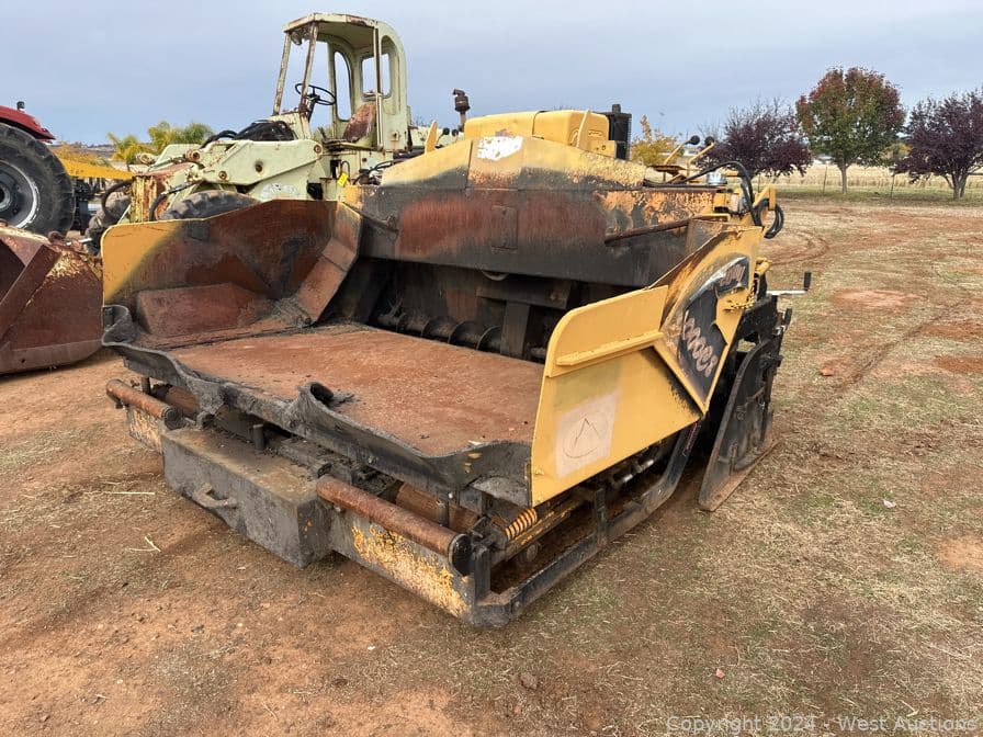 leeboy-1000c8-track-asphalt-paver-570303