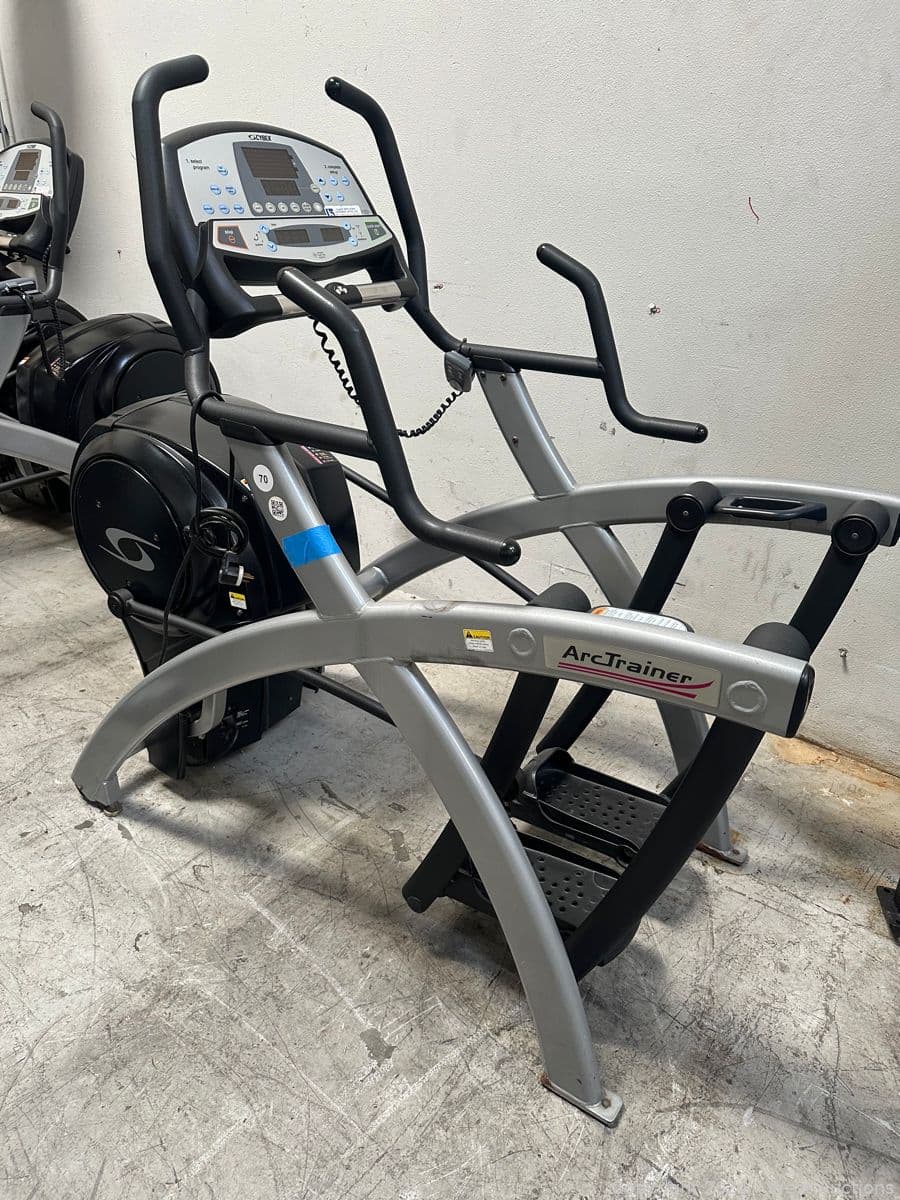cybex-arc-trainer-600a-574260