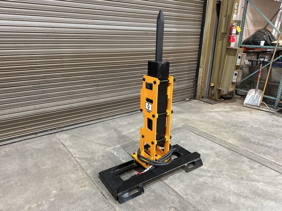 2024-giyi-skid-steer-breaker-attachment-model-680-unused-570173