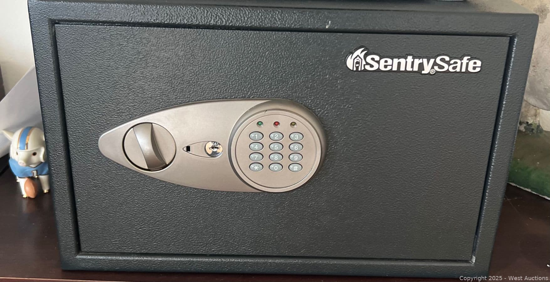 century-safe-575216