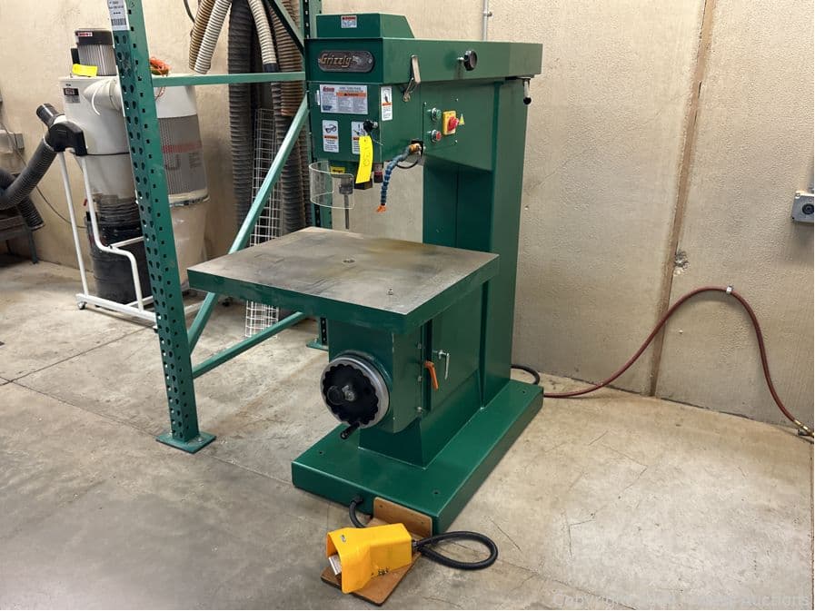 grizzly-industrial-overarm-router-573765