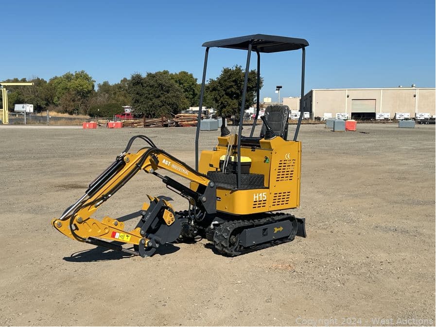 2024-agt-h15-mini-excavator-unused-574609