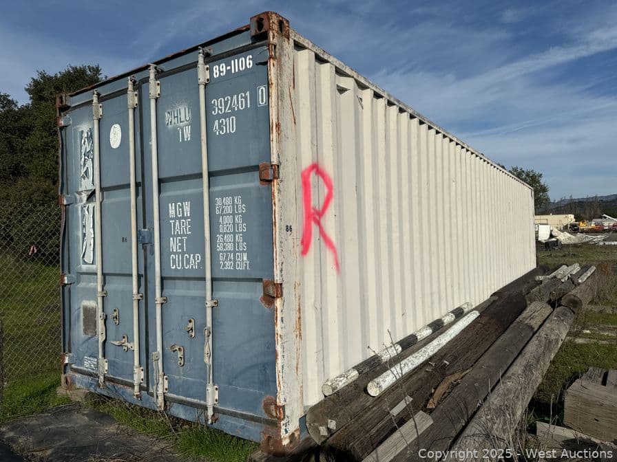40-shipping-container-contents-not-included-574871